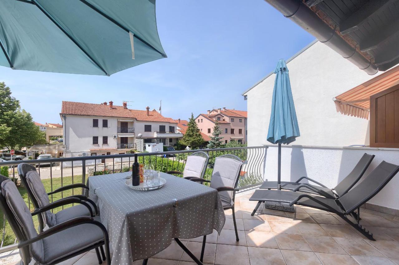 Apartments Palm View Rovinj Exterior foto